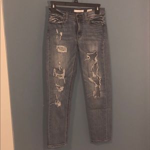 Eunina | Low Rise Boyfriend Crop Jeans Light wash